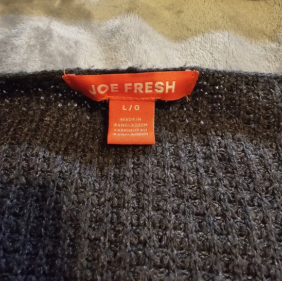 2 for $25 pullover knit sweaters - Picture 4 of 5